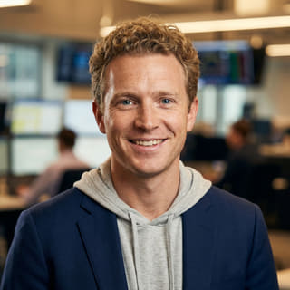 Ryan Brooks, Lead Trading Analyst at Crypto Volton AI