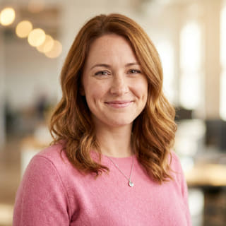 Emily Watson, Head of Customer Support at Crypto Volton AI
